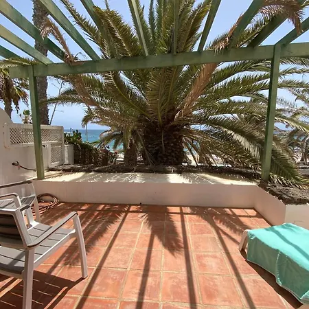 Casa de Férias House In First Line Of The Beach Terraces Close To Surf And Shops